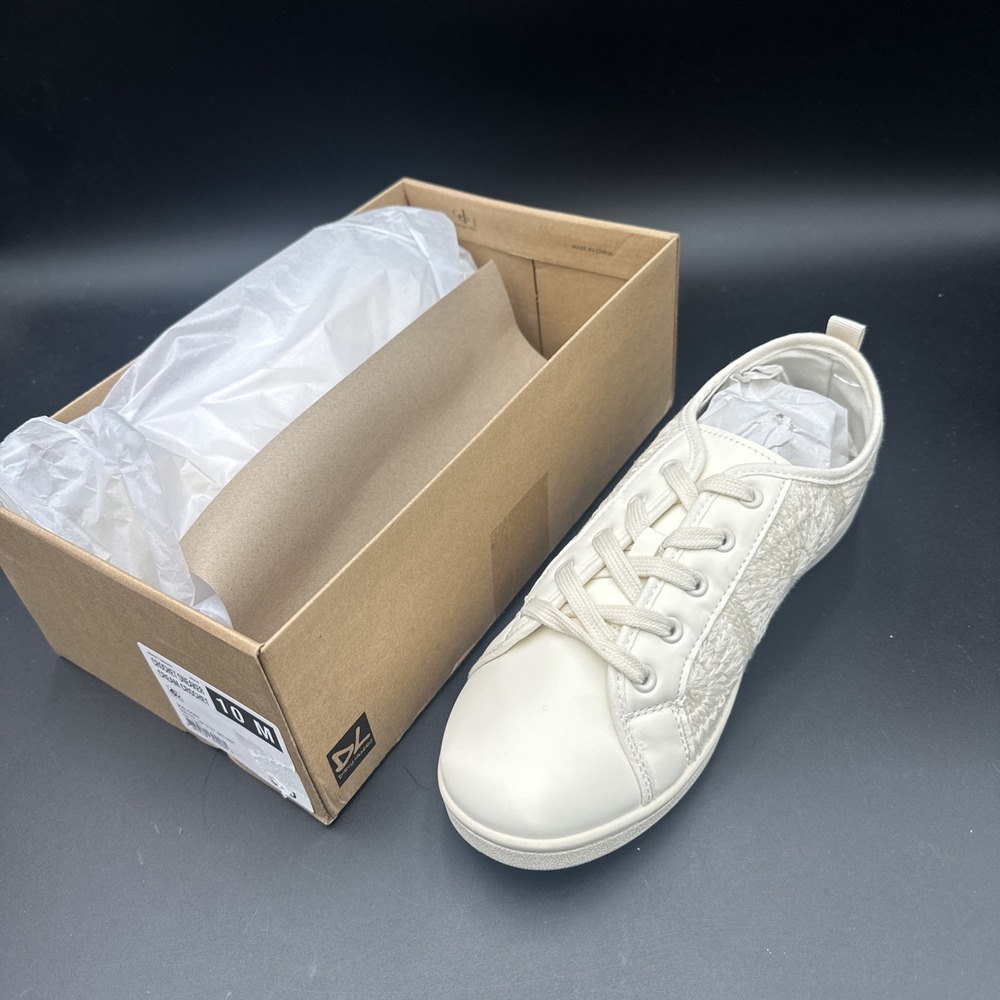 Dirty Laundry Crochet‎ Cream Sneaker Sz 10 Medium Women's